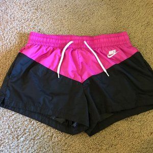 Nike Women's Workout Shorts - Medium